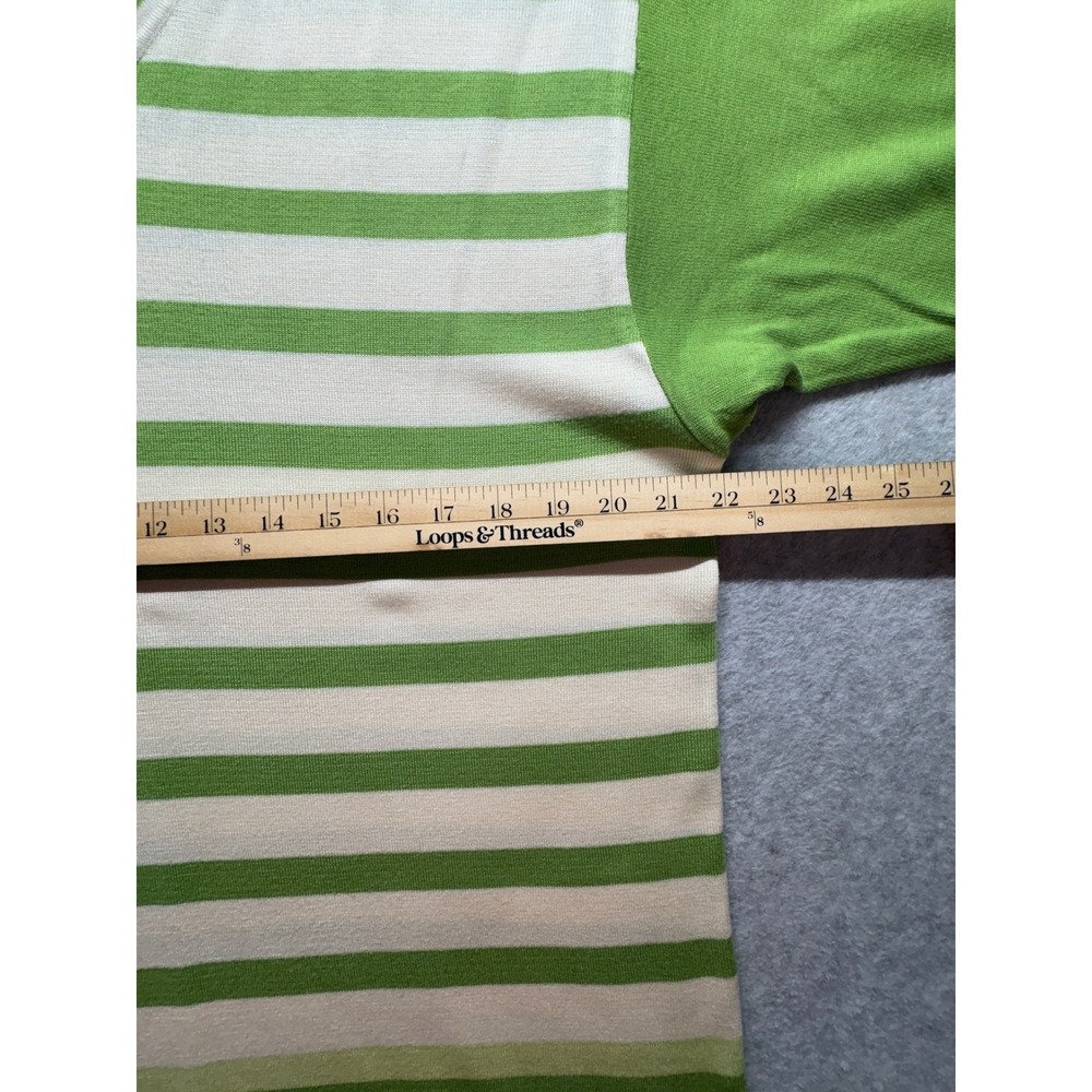 Royalty Culture Mens XL Green Striped Short Sleeve V-Neck Knit Sweater Top - Picture 6 of 9